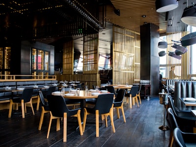 Happy restaurant atmosphere